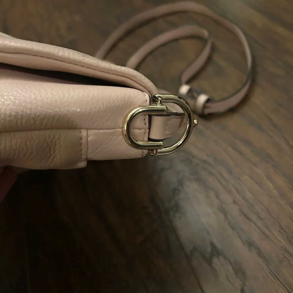 Vince Camuto Chic Plum Flap Snap Leather Crossbody Bag in Cameo Rose - Picture 6 of 12